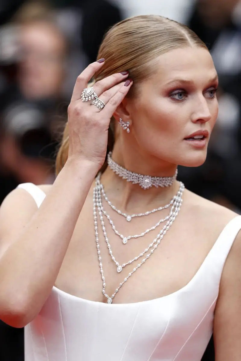 TONI GARRN STILLS AT A HIDDEN LIFE RED CARPET CANNES FILM FESTIVAL02